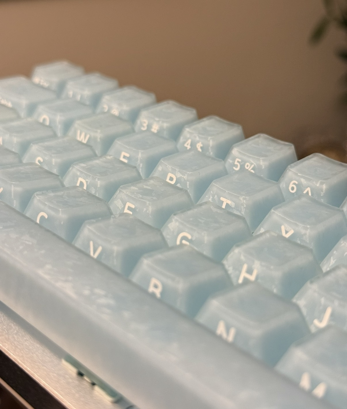 Eva's Signed Handmade Custom Keyboard 65% (AUCTION ONLY)